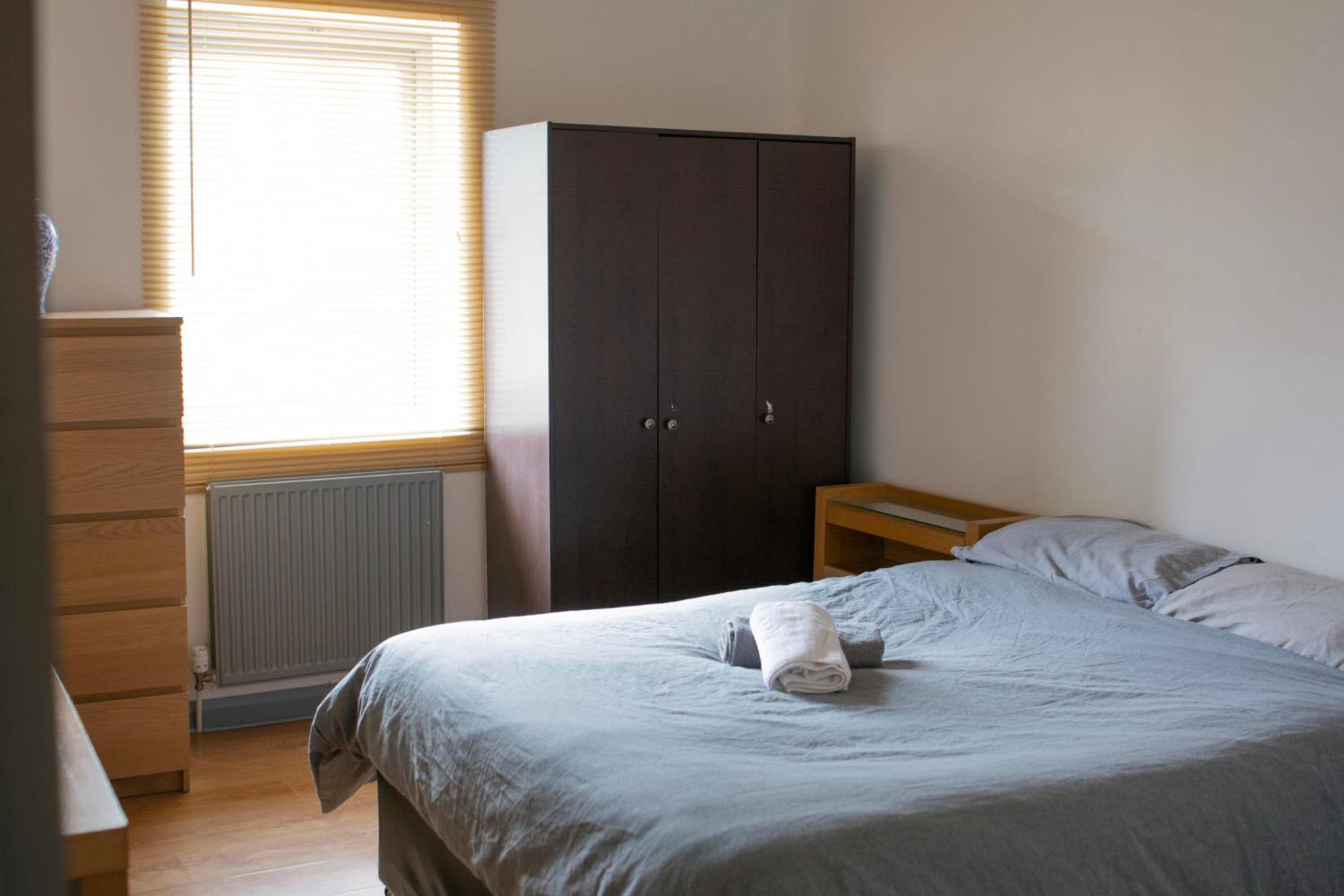 Well-Equipped 4 Bedroom House Close To City Centre Leeds  Esterno foto